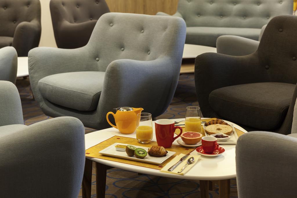 Ibis Styles Chaumont Centre Gare Hotel Exterior photo