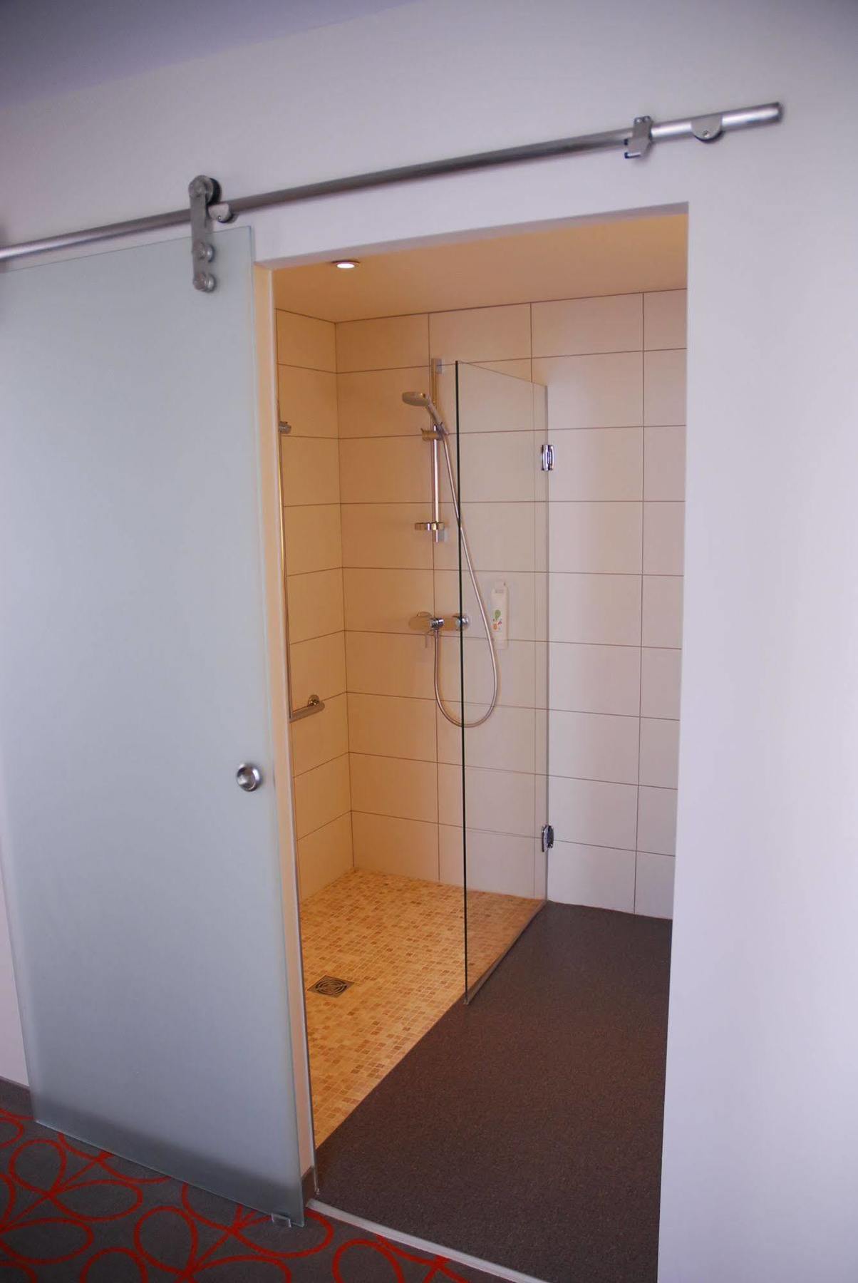 Ibis Styles Chaumont Centre Gare Hotel Exterior photo